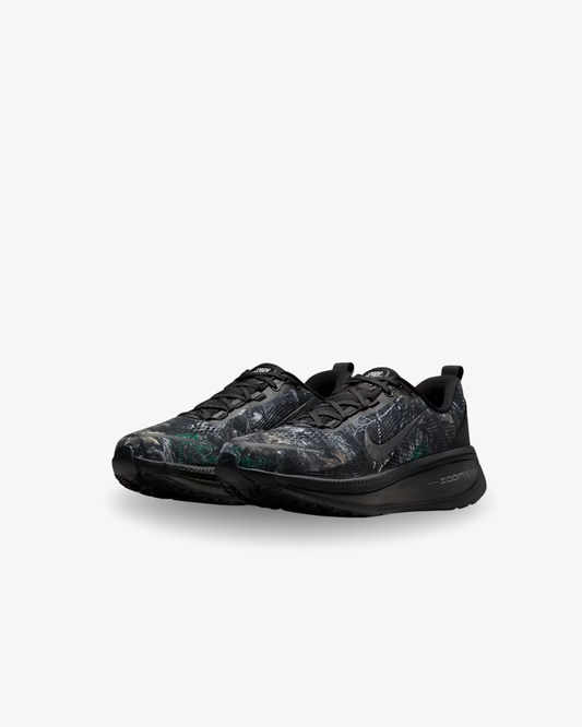 Nike Vomero 18 Realtree® Road Running Shoes