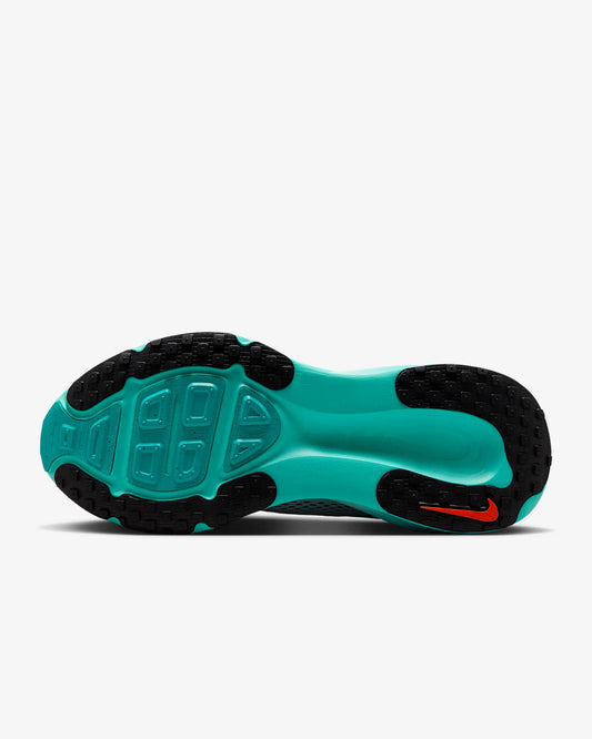 Tenis Nike Vomero 18