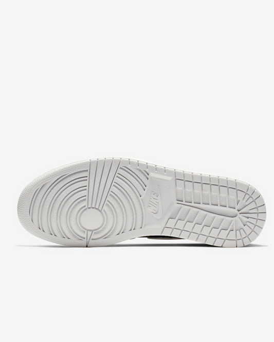 Tenis Nike Jordan 1 Retro High