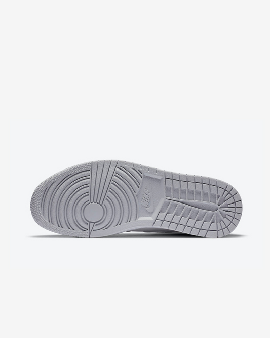 Tenis Nike Jordan 1 Retro High