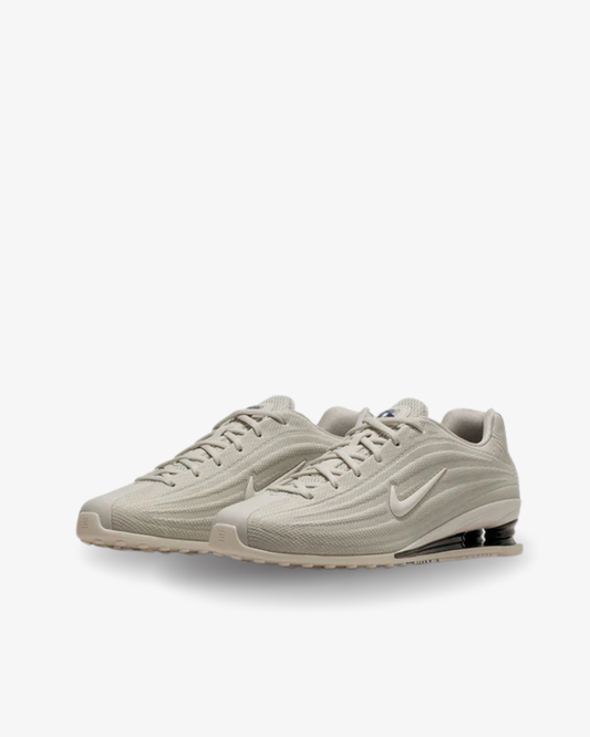 Nike  Shox Z Phantom (Women's)