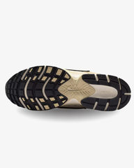 Nike V5 RNR Suede