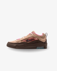 NIKE Air Max Ishod