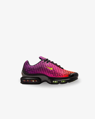 NIKE Air Max Plus VII