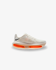 NIKE  Vomero Premium