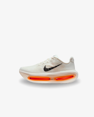 NIKE  Vomero Premium