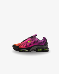 NIKE Air Max Plus VII