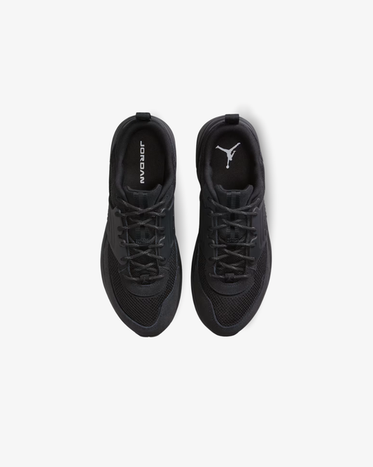NIKE Book 2 Jordan Trunner O/S