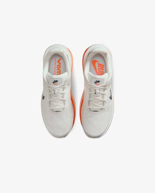 NIKE  Vomero Premium