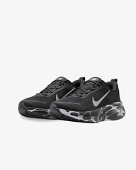 Nike  Vomero 18