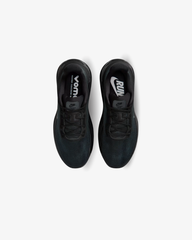 NIKE   Vomero Black