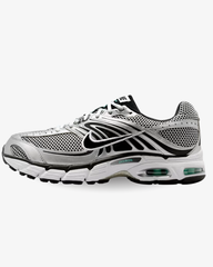 Nike Air Max Moto 2K