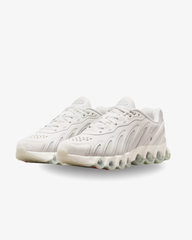 Nike  Air Max Dn8