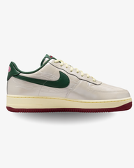 Nike Air Force 1 '07 LV8