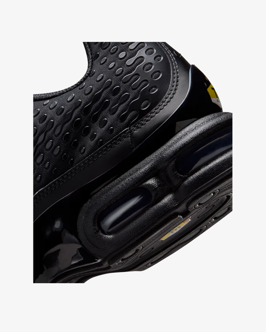 NIKE AIR MAX PLUS VII