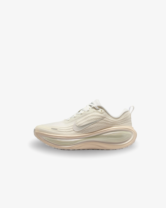 Nike Vomero Plus Summit White Phantom Chalk