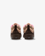 NIKE Air Max Ishod