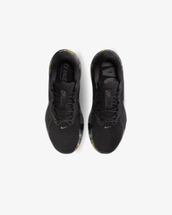 Nike Structure 26