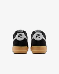 Tenis Nike Air Force 1 Low '07 LV8