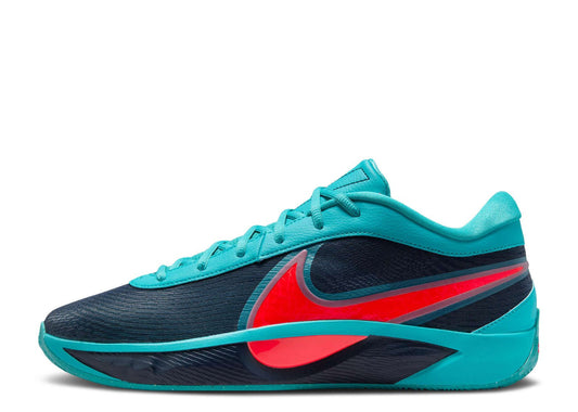 Giannis Freak 6 Liam Maverick