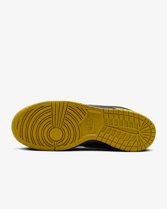 Tenis Nike Dunk Low Retro QS