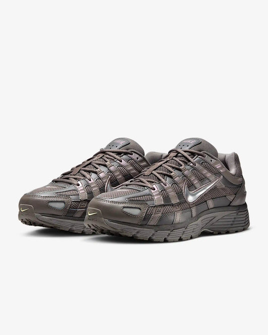 Nike  P-6000