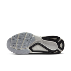 Nike Structure 26