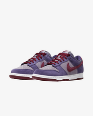 Nike  Dunk Low