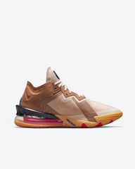 Tenis Nike LeBron 18 Low Wile E. vs Roadrunner Space Jam
