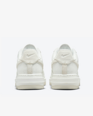Tenis Nike Air Force 1 Low Luxe Summit White Light Bone