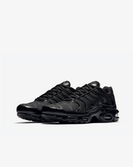 Tenis Nike Air Max Plus Triple Black