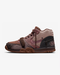 Tenis Nike Travis Scott X Air Trainer 1 SP Chocolate