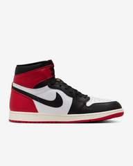 Tenis Nike Jordan 1 Retro High OG Black Toe Reimagined