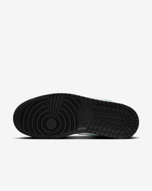 Tenis Nike Jordan 1 Low