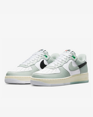 Tenis Nike Air Force 1 Low '07 LV8