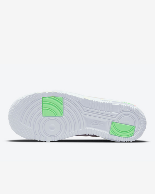 Tenis Nike Air Force 1 Low Pixel