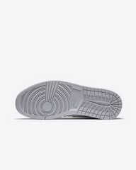 Tenis Nike Jordan 1 Retro High