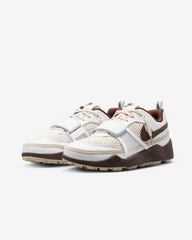 Tenis Nike Travis Scott X Zoom Field Jaxx Light Chocolate