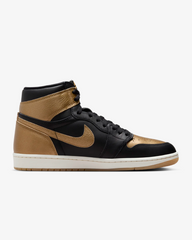 Tenis Nike Jordan 1 Retro High OG Black Metallic Gold