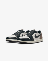 Tenis Nike Jordan 1 Retro Low OG