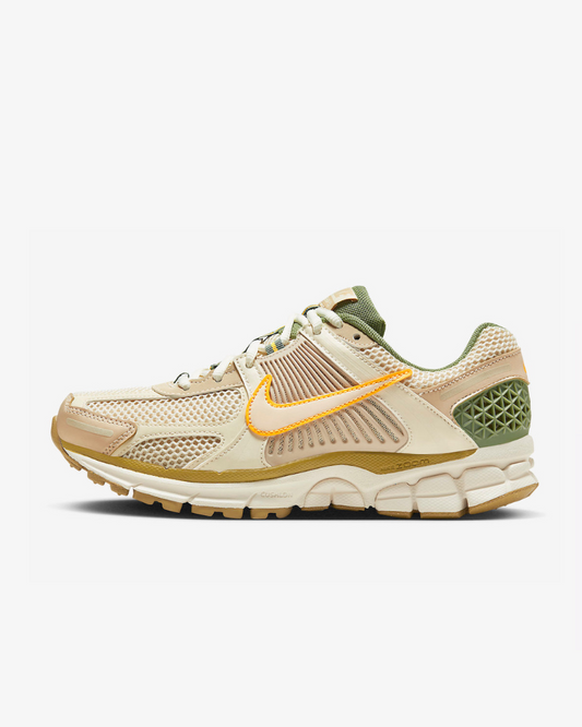 Tenis Nike Air Zoom Vomero 5