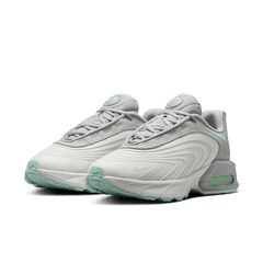 Nike Air Max Fire