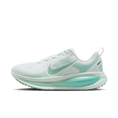Nike Vomero 18