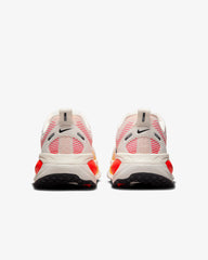 Tenis Nike Vomero 18