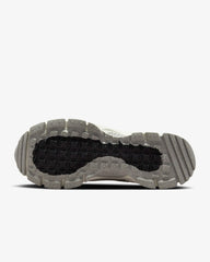 Tenis Nike Zoom Vomero Roam