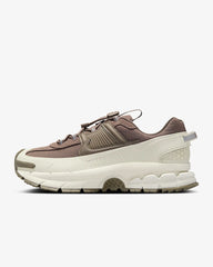 Tenis Nike Zoom Vomero 5 Roam