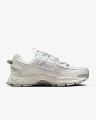 Tenis Nike Zoom Vomero 5 Roam