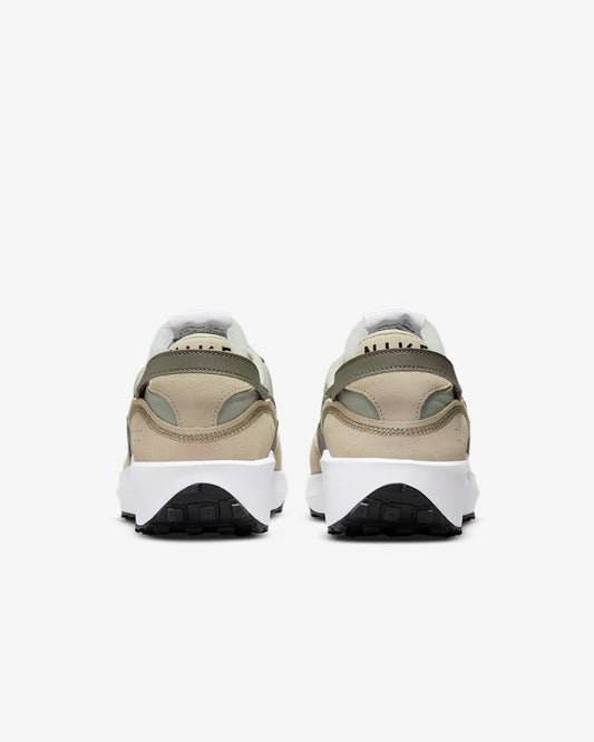 Nike Waffle Debut