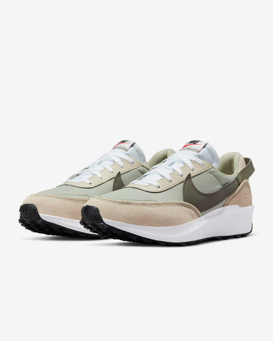 Nike Waffle Debut