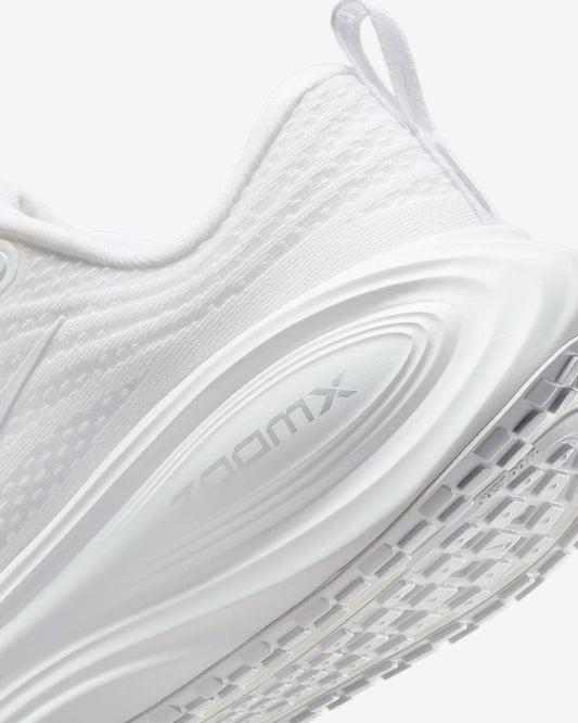 Nike Vomero Plus